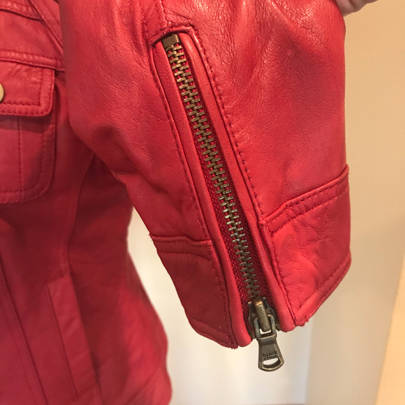 Red Leather Fitted Zip Up Jacket VGUC - Picture 5 of 8